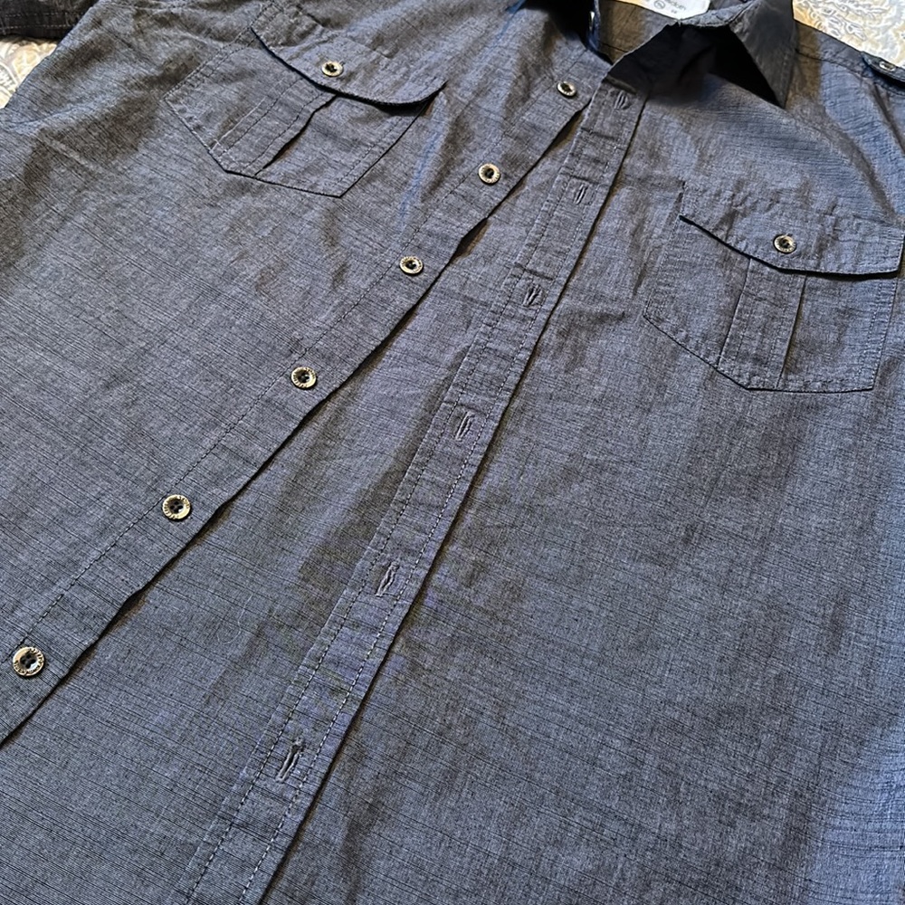 Boys 14/16 short sleeved button down shirt
